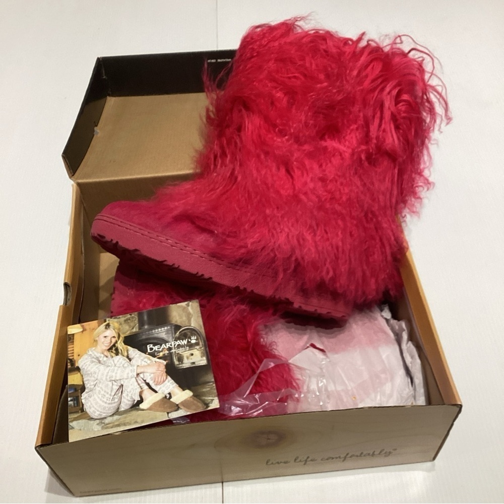 Bearpaw Boetis II Real Fur Boots Size 9 Women Electric Pink NIB 1294W